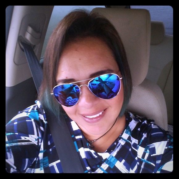 Meet your Posher, Lety - Picture 1 of 1